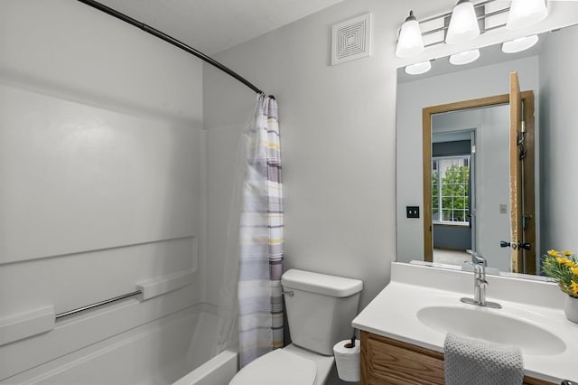 16047 72nd St NE, Otsego, MN 55330 - bathroom with shower / bath combo, vanity, and toilet