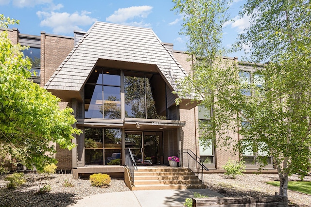 6085 Lincoln Dr Unit 220, Edina, MN 55436 - view of building exterior
