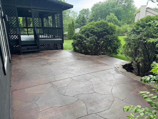 3825 122nd Ave NW, Coon Rapids, MN 55433 - view of patio