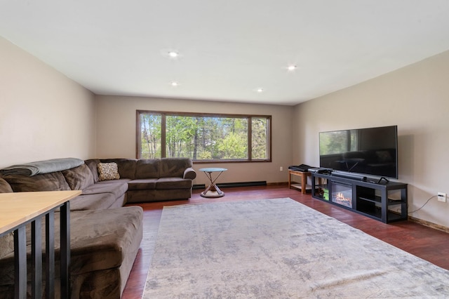 185 Wagon Rd, Esko, MN 55733 - living area with dark wood-style flooring, recessed lighting, baseboards, and a baseboard radiator