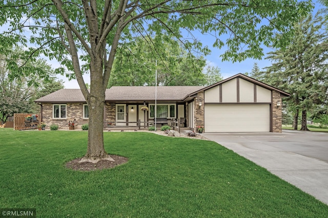 10425 Quaker Ln N, Maple Grove, MN 55369 - single story home featuring an attached garage, a porch, a front lawn, driveway, and a shingled roof
