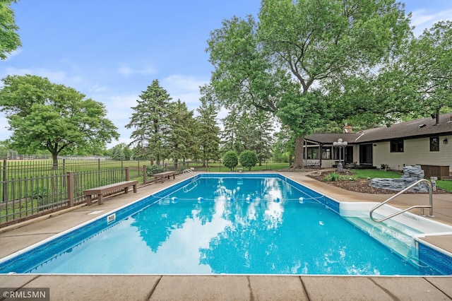 10425 Quaker Ln N, Maple Grove, MN 55369 - view of pool with a patio area