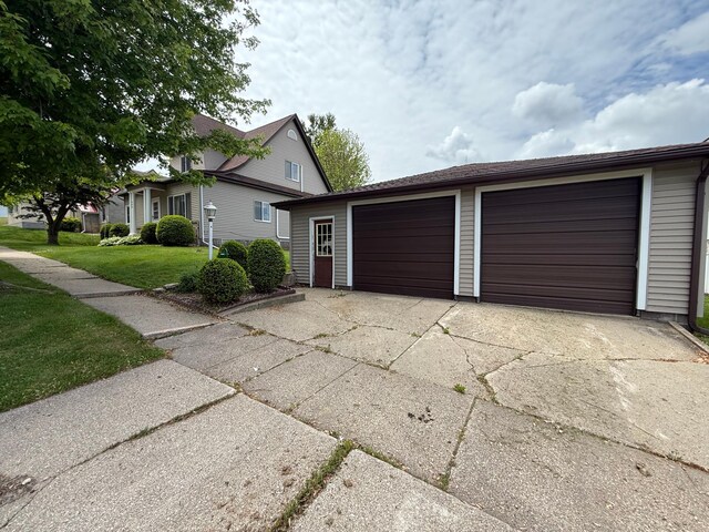 409 Maple St N, Mabel, MN 55954 - photo 3