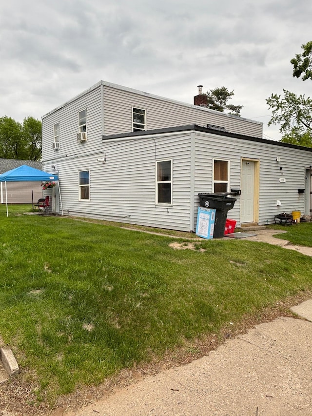 215 9th St NW, Bemidji, MN 56601 - photo 1