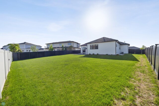 2800 Mcleod Dr E, West Fargo, ND 58078 - view of yard