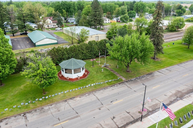 208 2nd St SW, Braham, MN 55006 - drone / aerial view