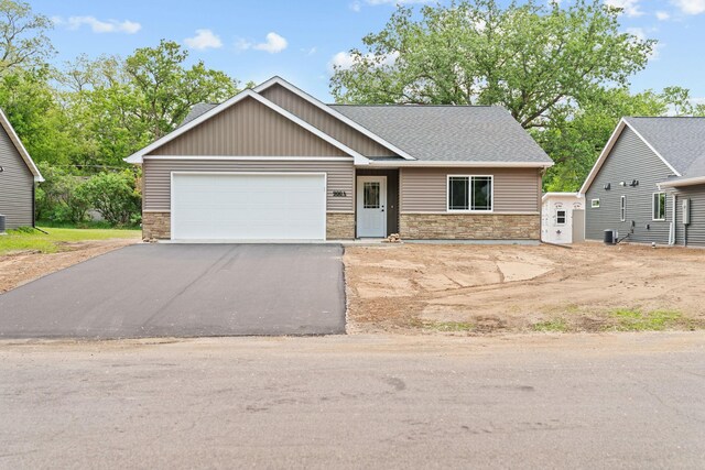 9001/2 8th Ave N, Princeton, MN 55371 - photo 1