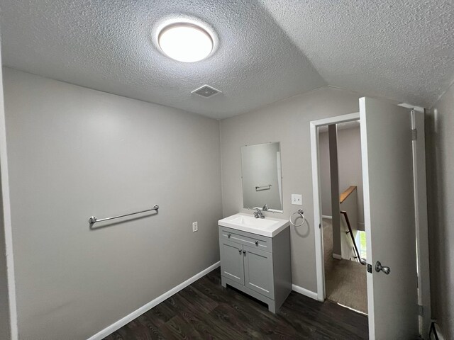 1212 Sibley St, Hastings, MN 55033 - photo 14