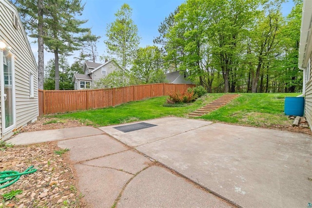 2508 Springvale Rd, Duluth, MN 55811 - view of patio / terrace