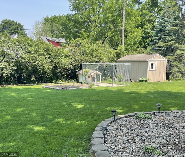 705 Turril St, Le Sueur, MN 56058 - view of yard