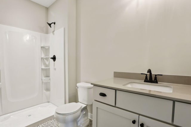 6135 Harkness Ln S, Cottage Grove, MN 55016 - bathroom featuring a shower and vanity