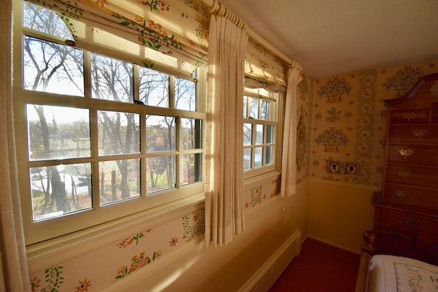 2645 Riverside Ln NE, Rochester, MN 55906 - detailed view of wallpapered walls