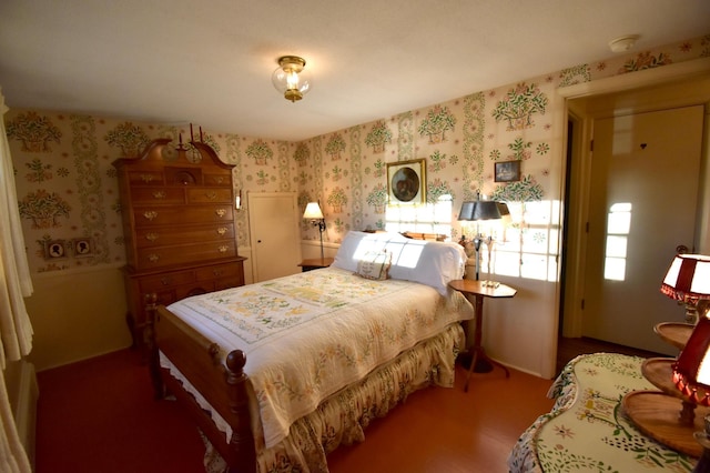 2645 Riverside Ln NE, Rochester, MN 55906 - bedroom with wallpapered walls