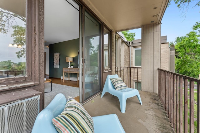 1405 40th St Unit 15F, Minneapolis, MN 55407 - balcony with a baseboard radiator