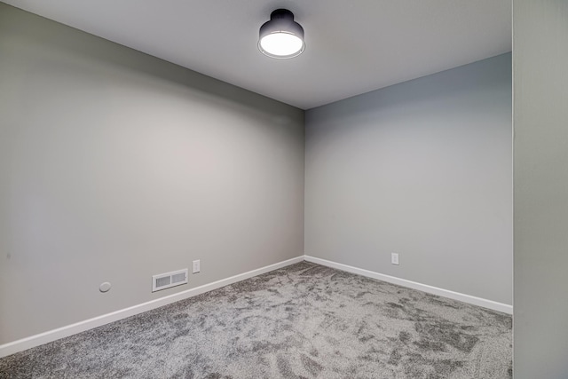 1034 Carmel Ct, Shoreview, MN 55126 - unfurnished room featuring carpet floors and baseboards
