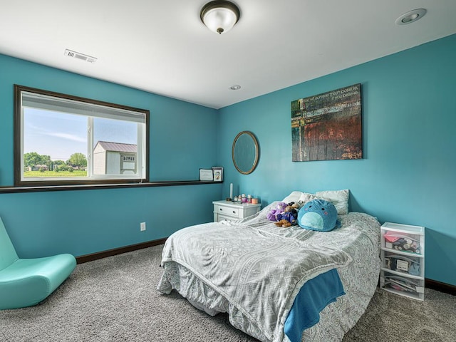 6024 158th St W, Apple Valley, MN 55124 - carpeted bedroom featuring baseboards