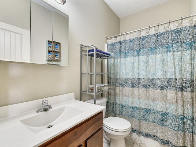 6024 158th St W, Apple Valley, MN 55124 - full bathroom with vanity, toilet, a shower with shower curtain, and a textured ceiling