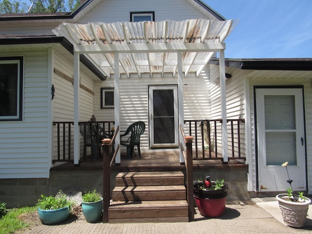 909 6th Ave, Brewster, MN 56119 - deck with a pergola
