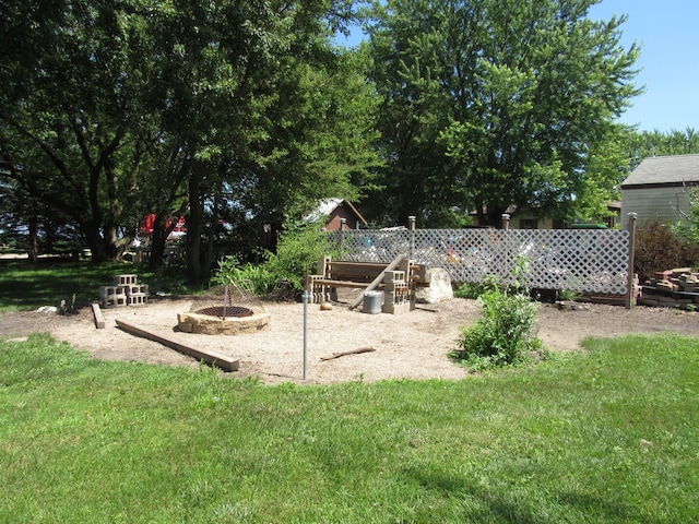 909 6th Ave, Brewster, MN 56119 - view of playground