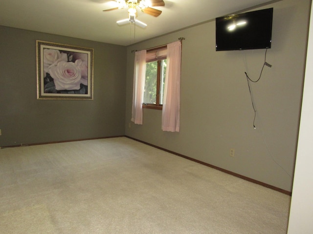 909 6th Ave, Brewster, MN 56119 - unfurnished room featuring a ceiling fan and light colored carpet