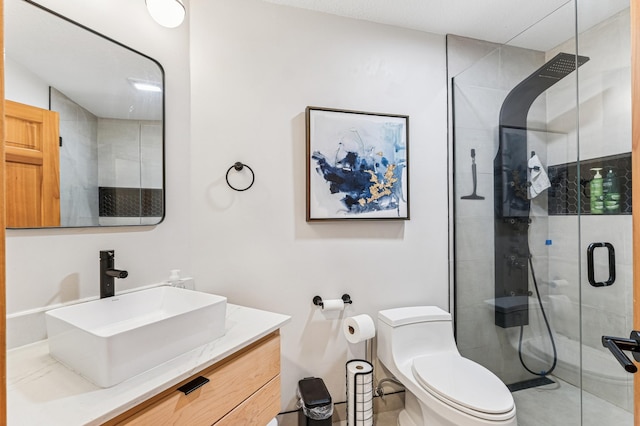 2665 Oriole Ave N, West Lakeland Twp, MN 55082 - full bath featuring toilet, a stall shower, and vanity
