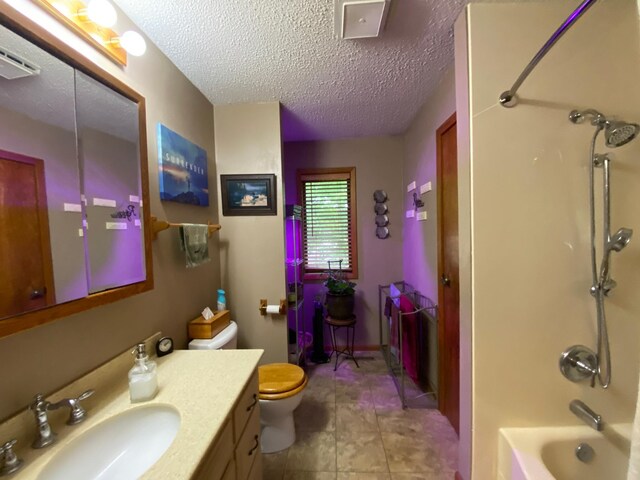 199 2nd St NE, Clarks Grove, MN 56016 - photo 18