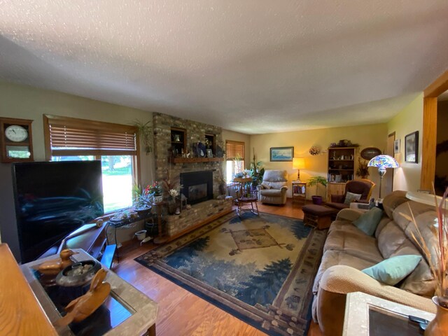 199 2nd St NE, Clarks Grove, MN 56016 - photo 10