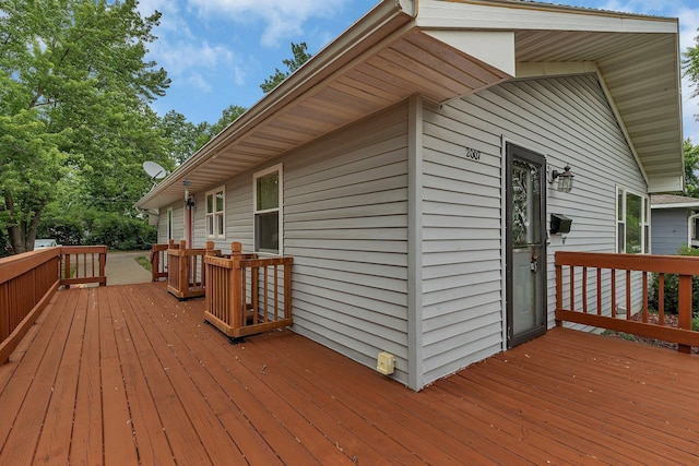 2007 8th St N, Saint Cloud, MN 56303 - view of deck
