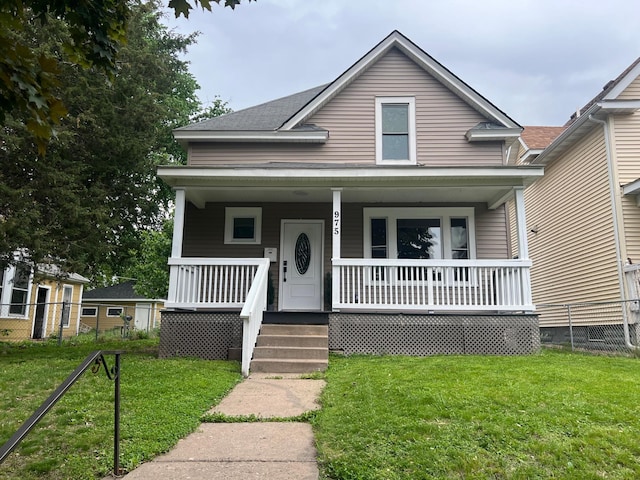 975 4th St E, Saint Paul, MN 55106 - view of front facade with covered porch