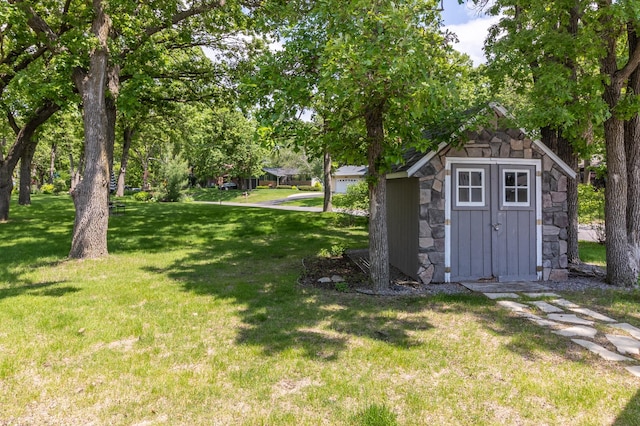 2105 7th Ave S, Saint Cloud, MN 56301 - view of grassy yard