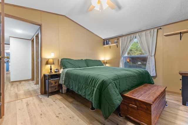 4799 Bridgewater Rd, Fair Haven Twp, MN 55382 - bedroom with light wood finished floors, lofted ceiling, ceiling fan, and crown molding