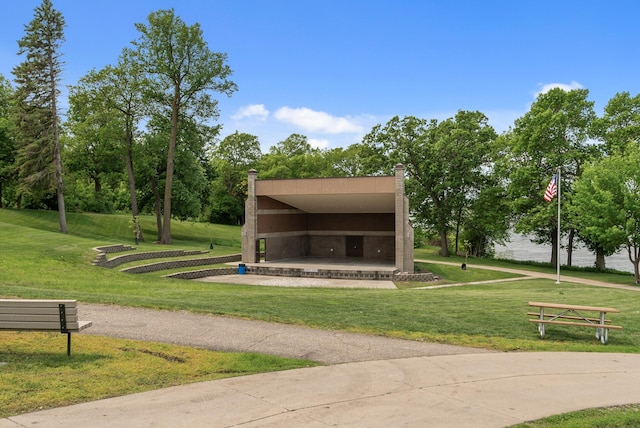 803 Willow Glen Ct, Buffalo, MN 55313 - view of home's community with a lawn