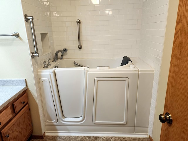 520 5th St SW Unit 318, Willmar, MN 56201 - view of bathroom