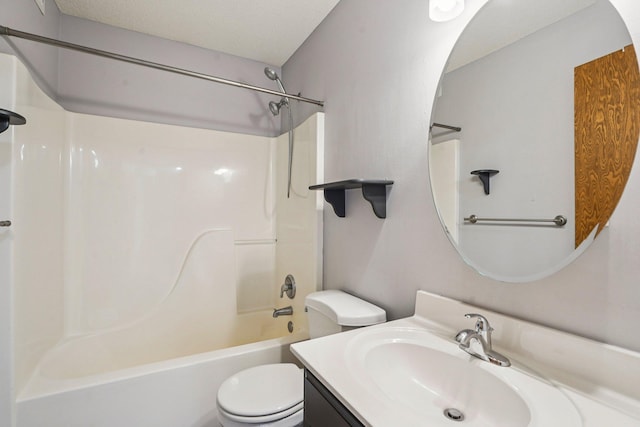 1504 Monarch St, Shakopee, MN 55379 - bathroom with  shower combination and vanity