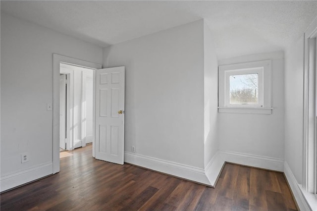 910 19th Ave NE, Minneapolis, MN 55418 - photo 10