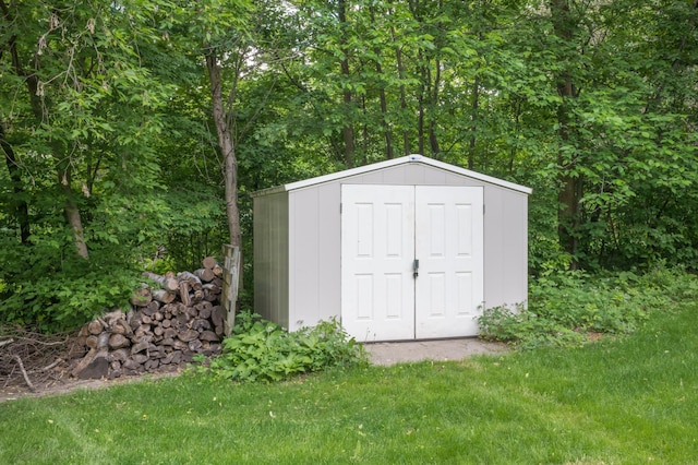 324 Meadow Run Dr SW, Rochester, MN 55902 - view of shed
