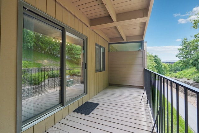 5697 Green Circle Dr Unit 216, Minnetonka, MN 55343 - view of balcony