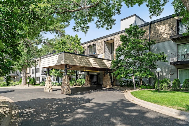 183 Little Canada Rd E Unit 310, Little Canada, MN 55117 - view of building exterior