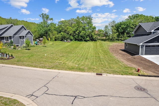 405 Sunflower Ct, Cannon Falls, MN 55983