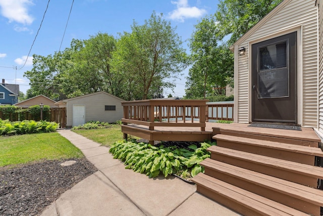 1744 Marshall Ave, Saint Paul, MN 55104 - view of deck