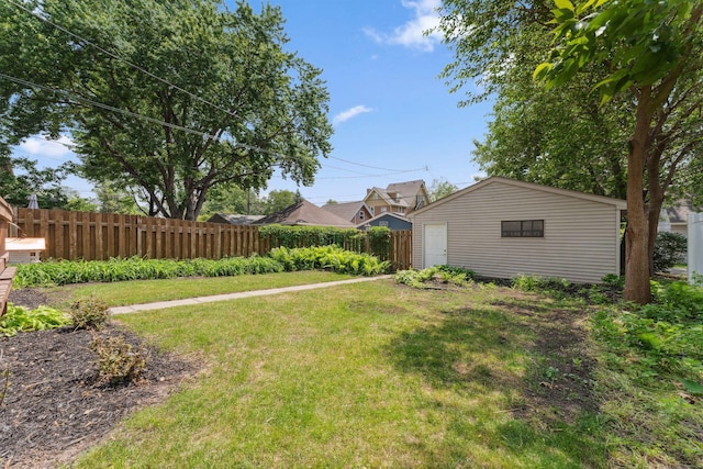 1744 Marshall Ave, Saint Paul, MN 55104 - view of yard featuring an outbuilding