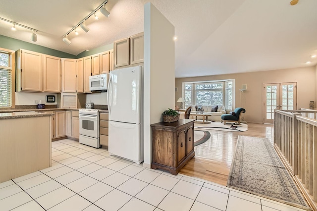 8945 Hilloway Rd, Eden Prairie, MN 55347
