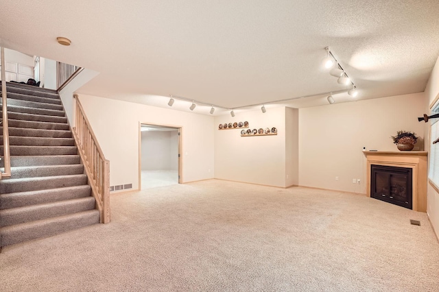 8945 Hilloway Rd, Eden Prairie, MN 55347