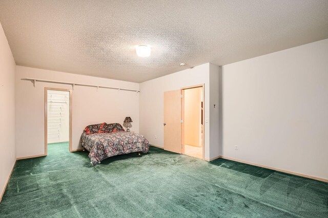 8945 Hilloway Rd, Eden Prairie, MN 55347