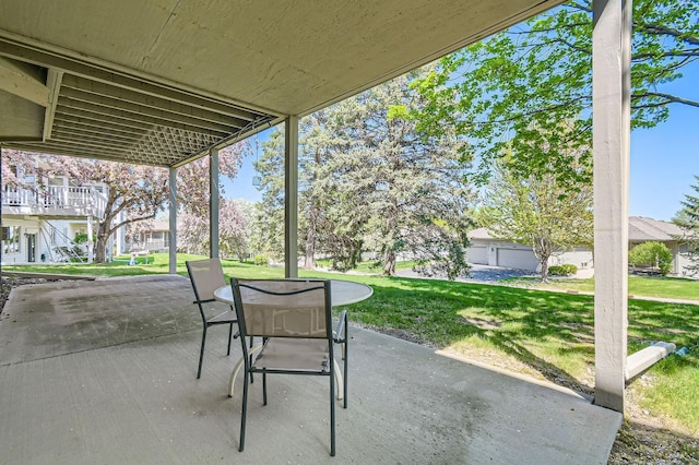 8945 Hilloway Rd, Eden Prairie, MN 55347