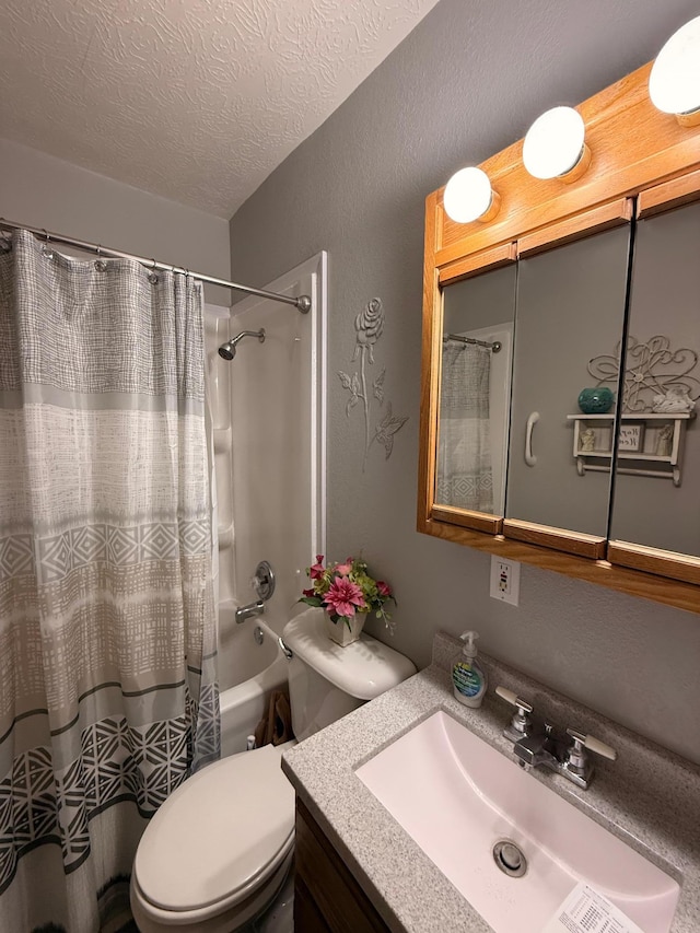 288 Locust St, Dawson, MN 56232 - bathroom featuring vanity, toilet, a textured ceiling, shower / bath combo, and a textured wall