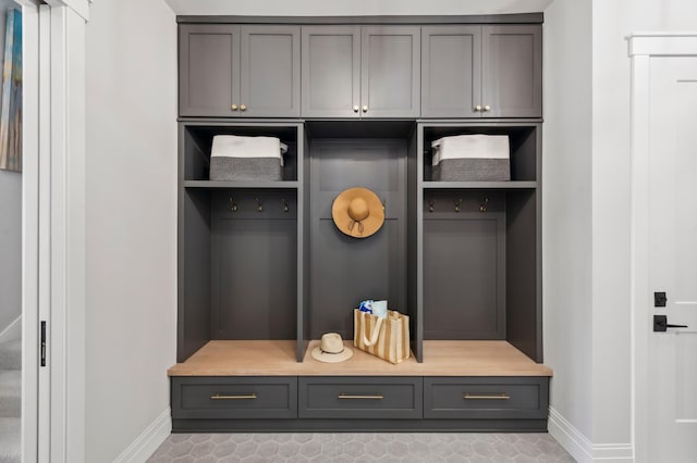 2475 Dunwoody Ave, Orono, MN 55391 - mudroom with baseboards