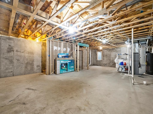 2727 3rd St, Minneapolis, MN 55411 - below grade area featuring water heater