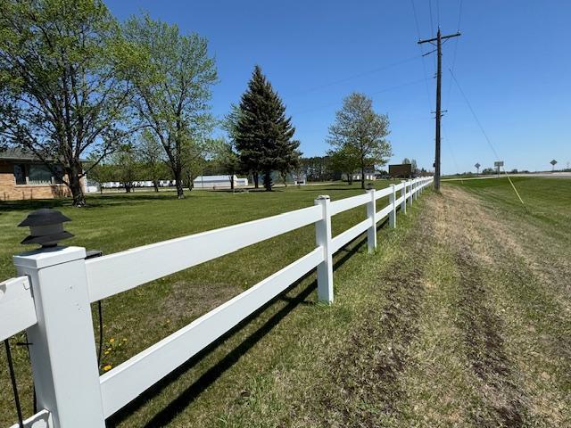 208 Mason Ave, Verndale, MN 56481 - view of street