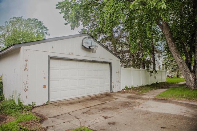 210 6th St, Morris, MN 56267 - view of detached garage